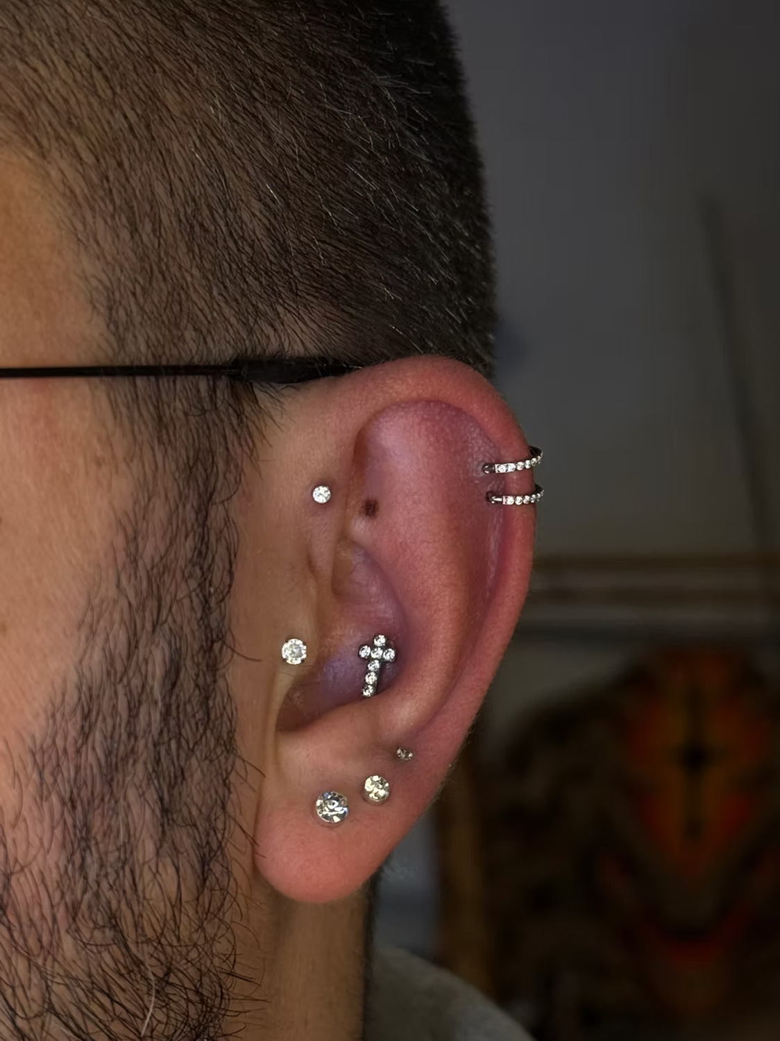 BLVCK ART TATTOO Piercing 02